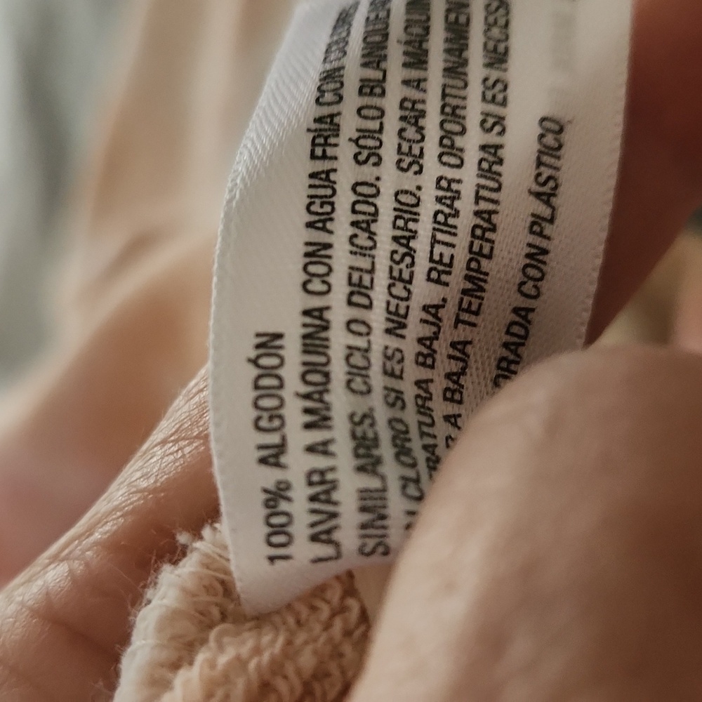 Universal Thread 2/$10 - Picture 7 of 7